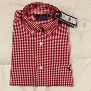 Mens shirt, it’s their performance material